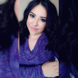 Meet your Posher, Lacy